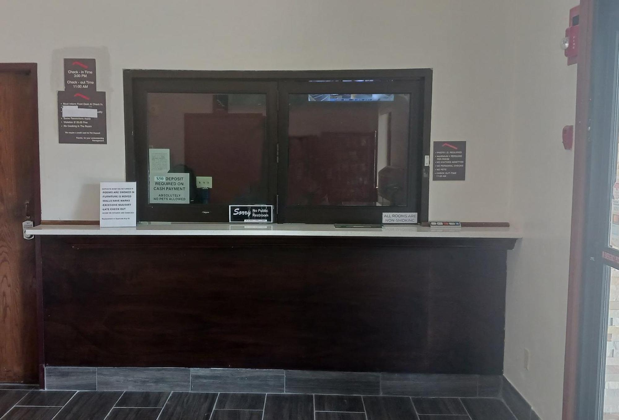 Red Roof Inn Huntsville, Al Εξωτερικό φωτογραφία